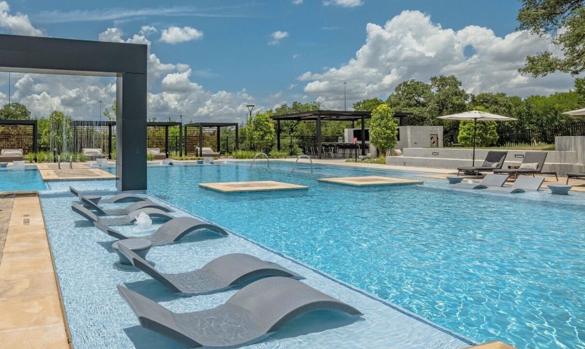 Photo of Outdoor in McNeil