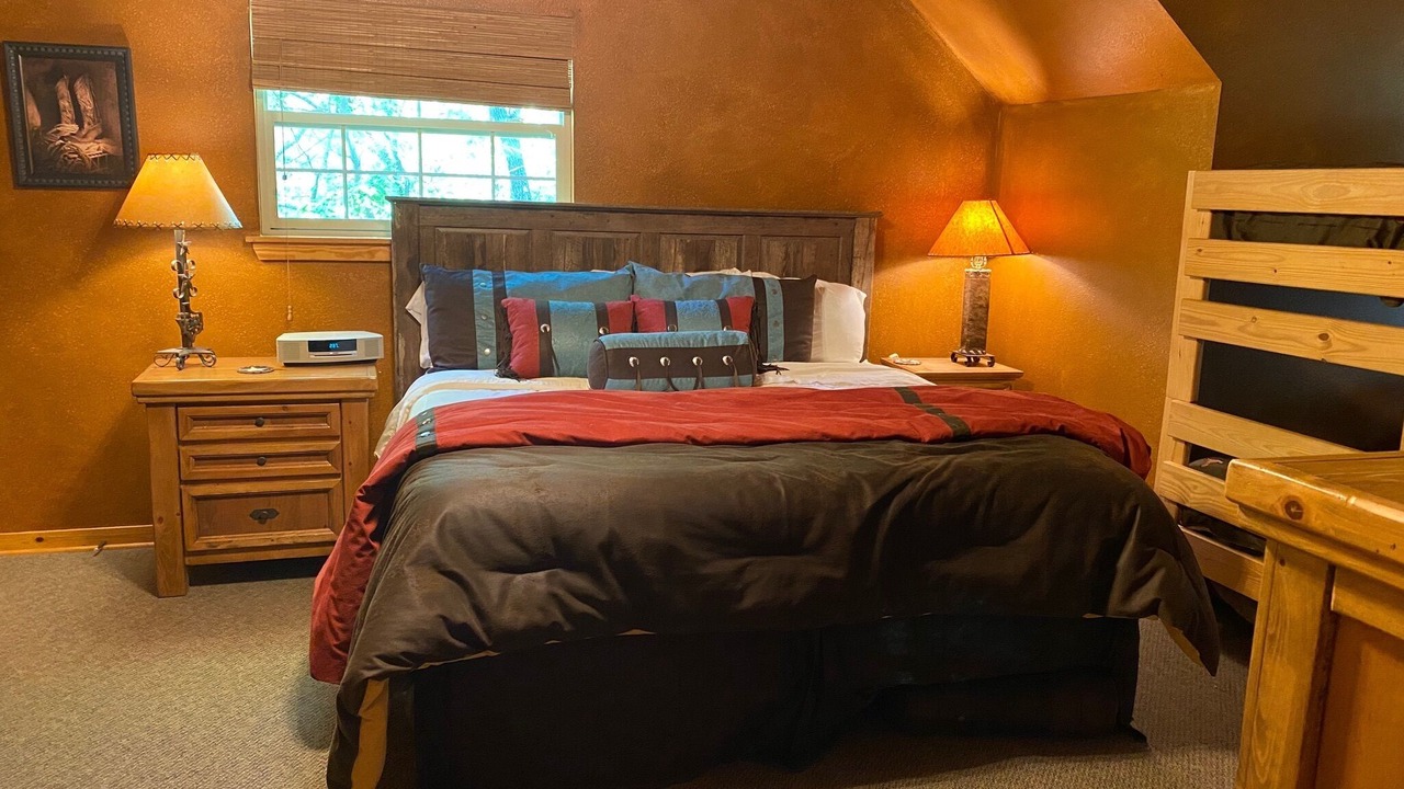 Photo of Bedroom in Gordonville
