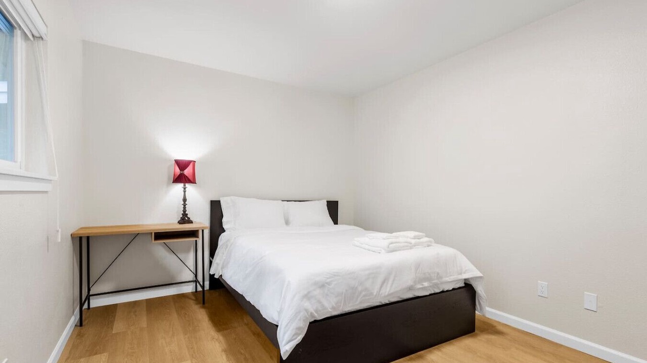 Photo of Bedroom in Lakeland South