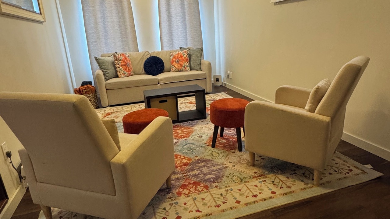 Photo of Livingroom in Snow Heights