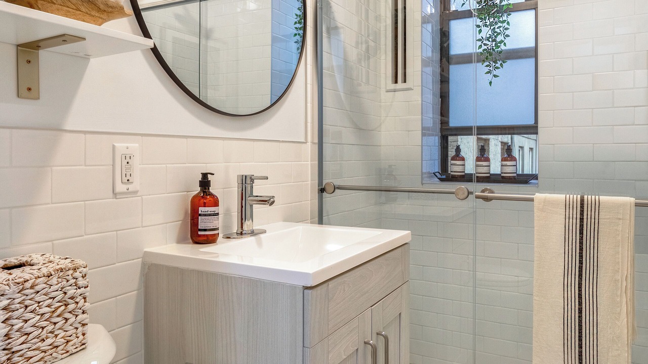 Photo of Bathroom in Harlem