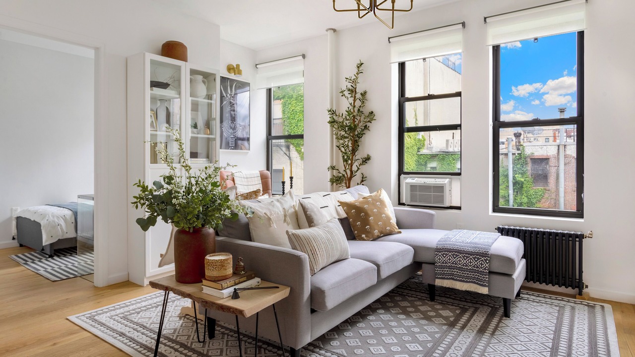 Photo of Livingroom in Harlem