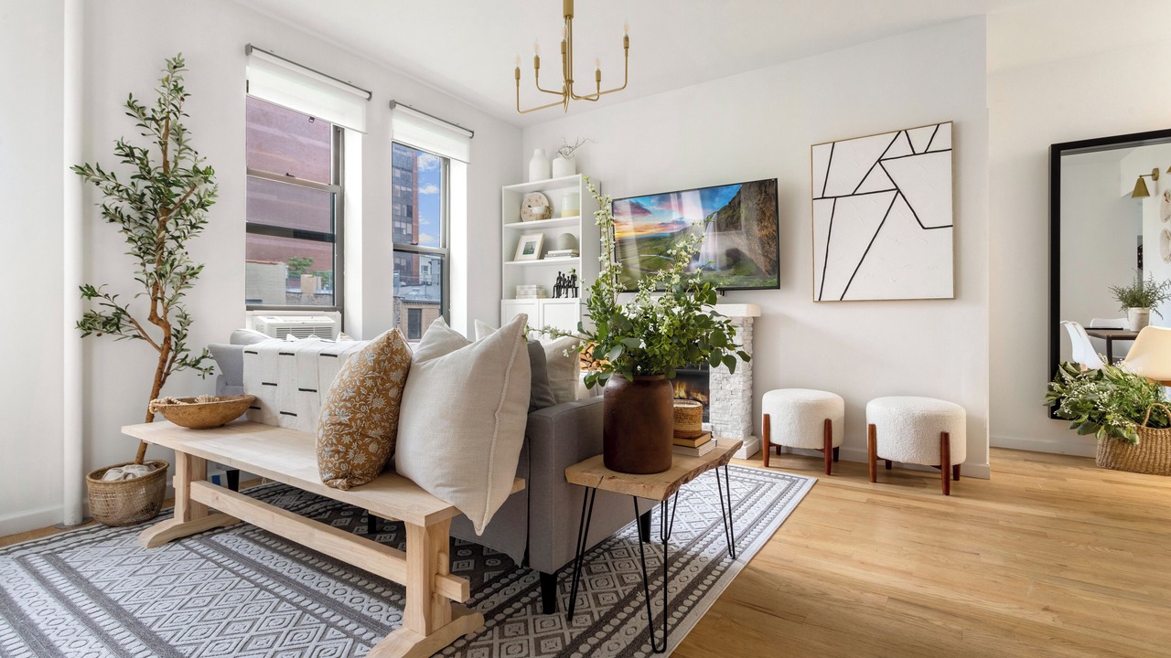 Photo of Livingroom in Harlem