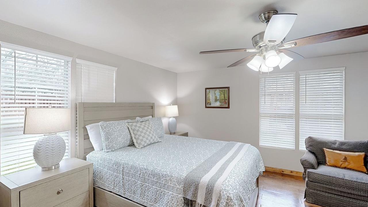 Photo of Bedroom in Bandera