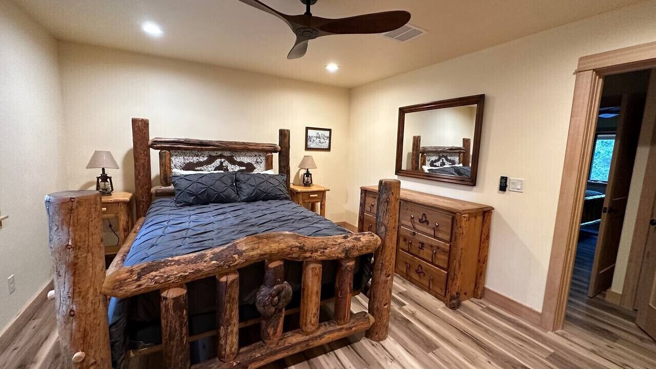 Photo of Bedroom in Three Rivers