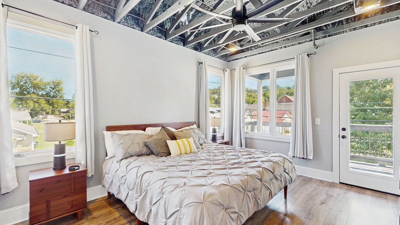 Photo of Bedroom in Northside