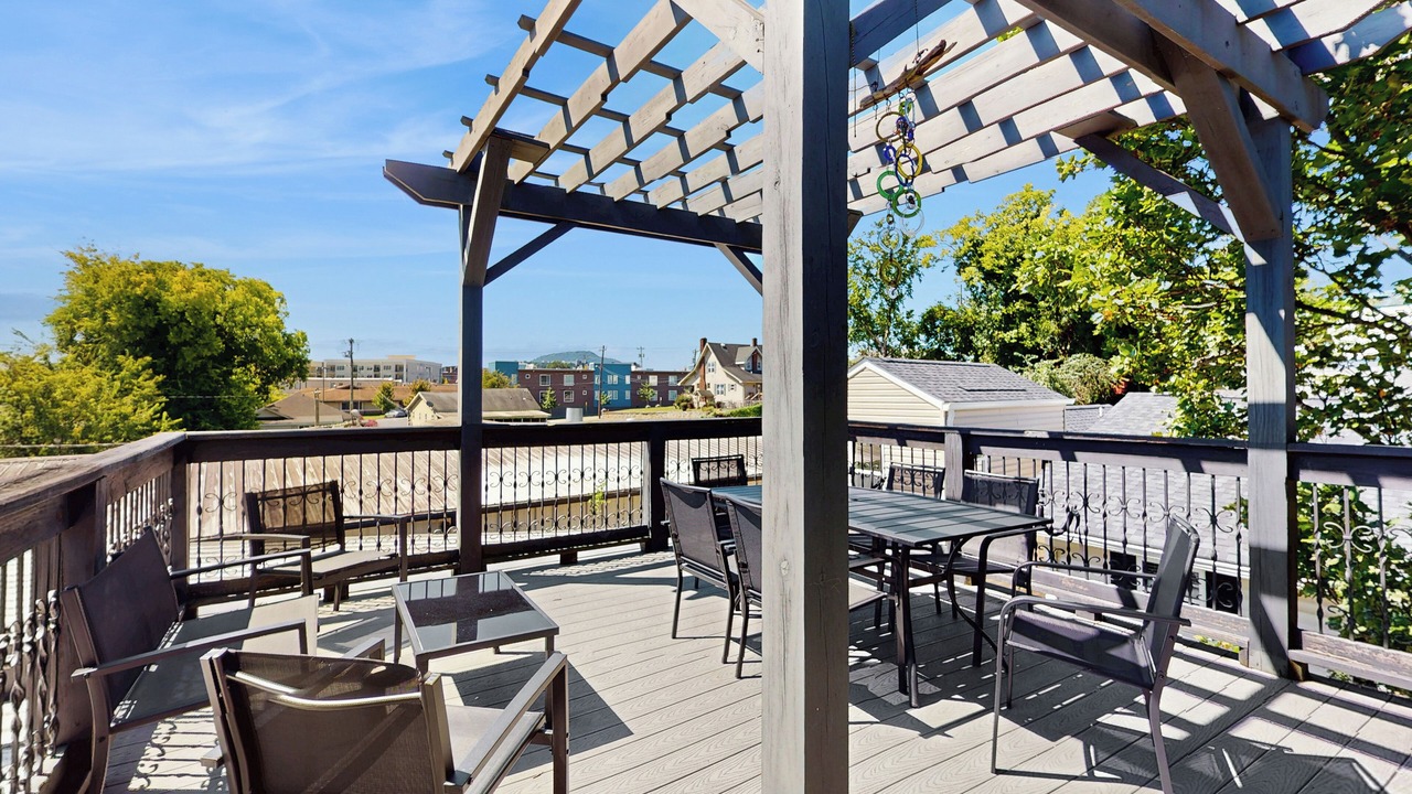 Photo of Outdoor in Northside