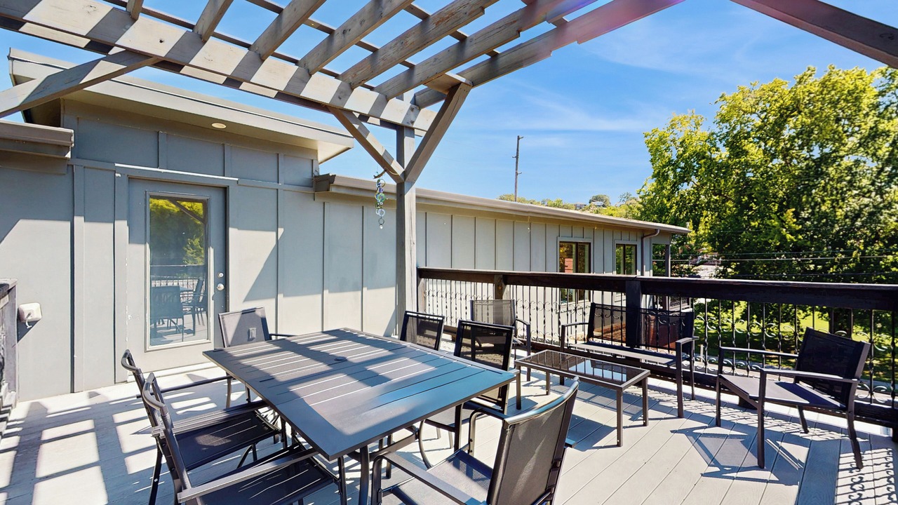 Photo of Outdoor in Northside