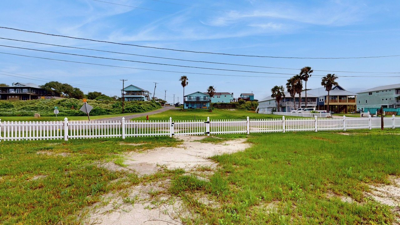 Photo of Outdoor in Ingleside on the Bay
