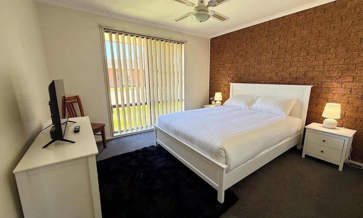 Photo of Others in Denman