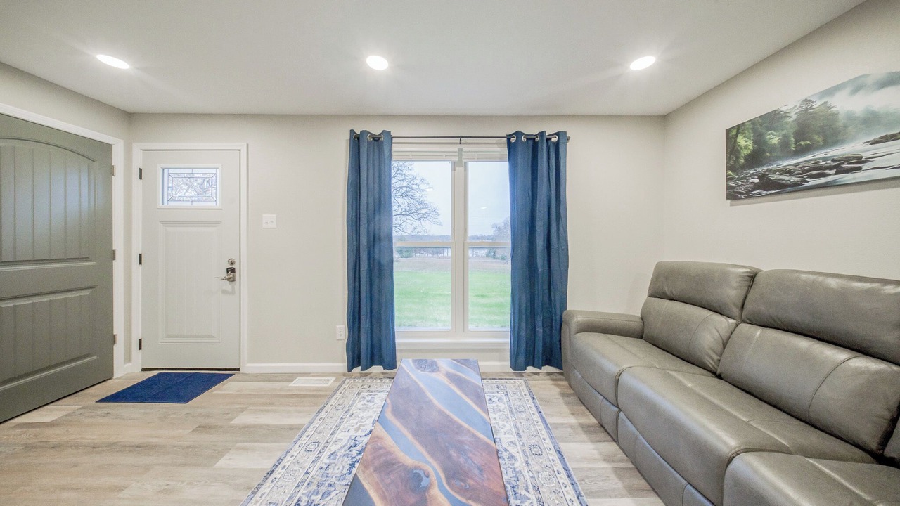 Photo of Livingroom in Rolla