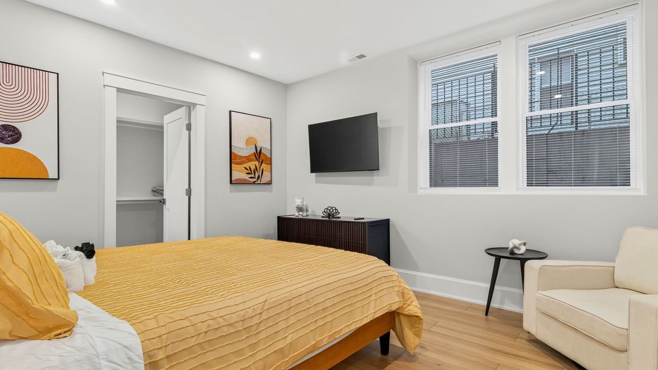 Photo of Bedroom in Somerville