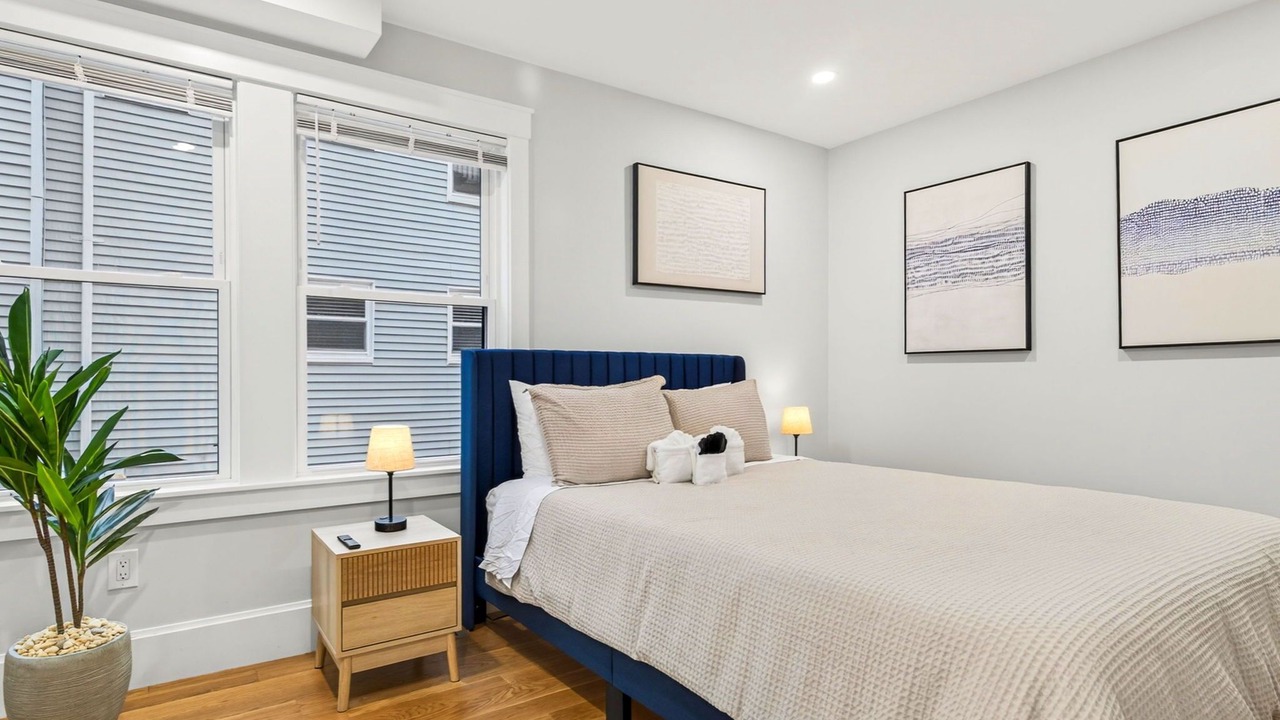 Photo of Bedroom in Somerville