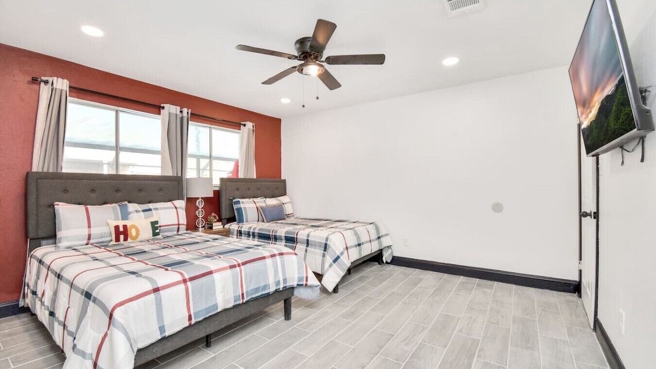 Photo of Bedroom in Clodine