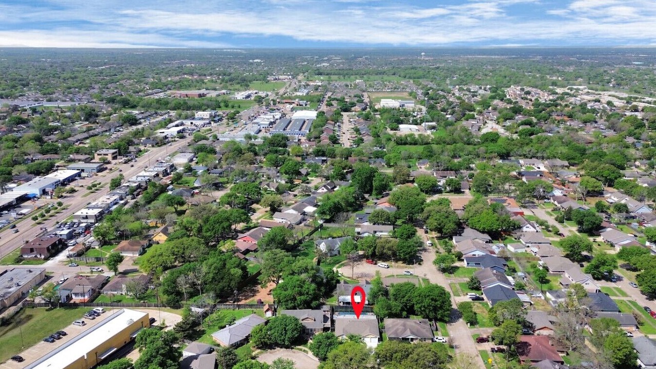 Photo of Outdoor in Clodine