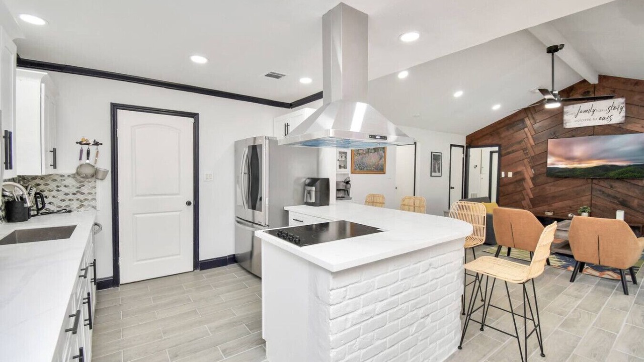 Photo of Kitchen in Clodine