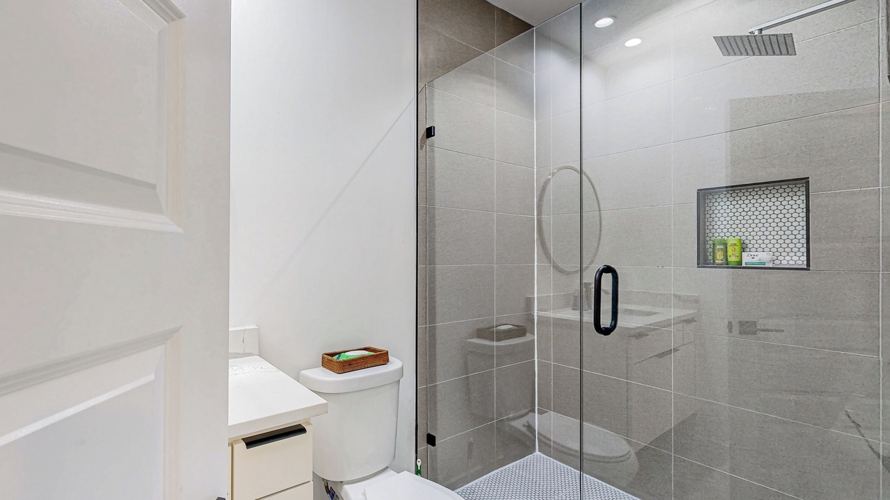Photo of Bathroom in Cedar Crest