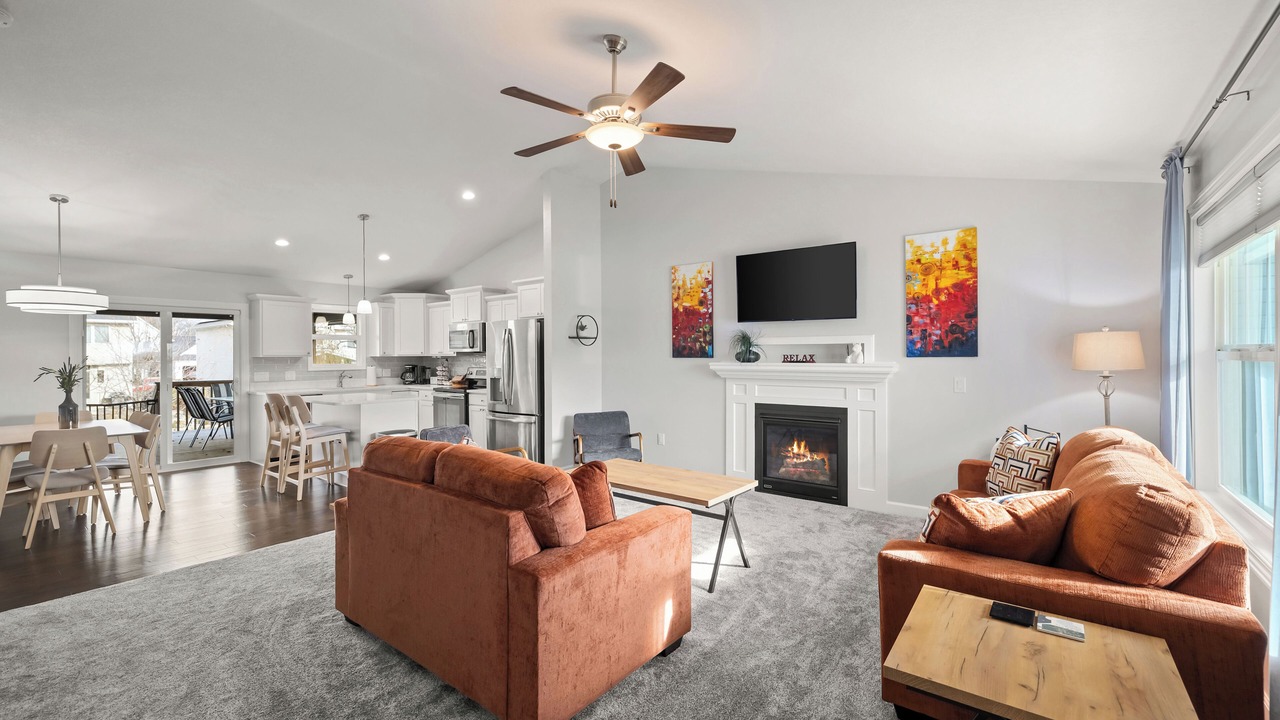 Photo of Livingroom in Waukee