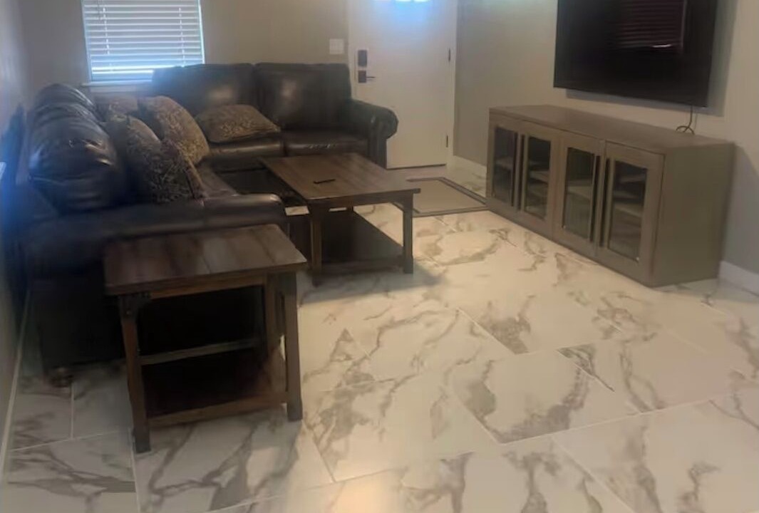 Photo of Livingroom in Dumas