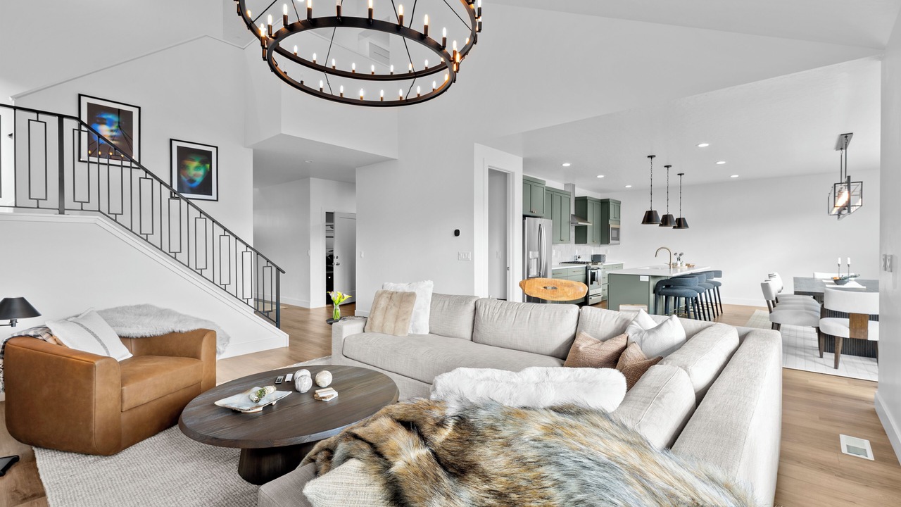 Photo of Livingroom in Mountain Green