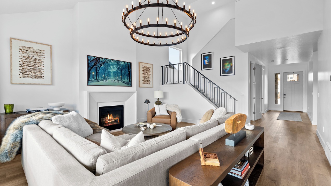 Photo of Livingroom in Mountain Green