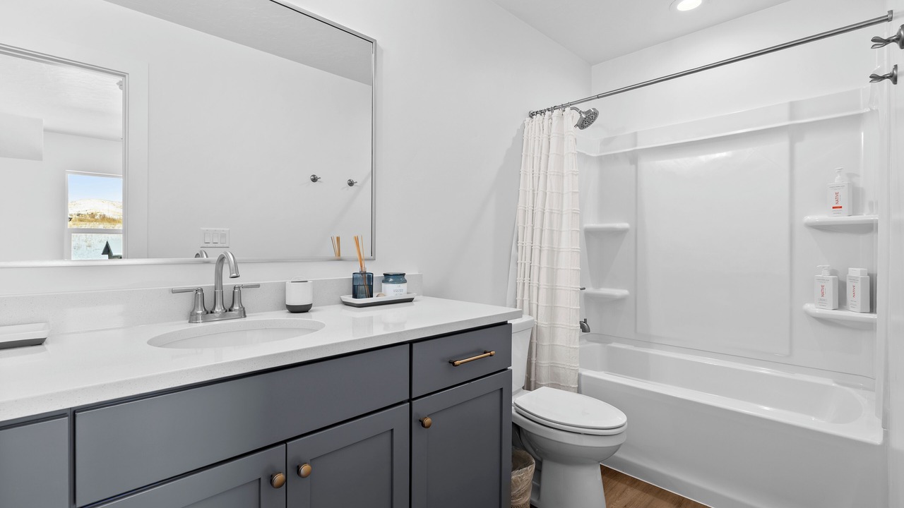 Photo of Bathroom in Mountain Green
