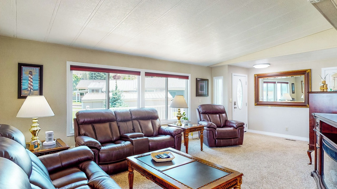 Photo of Others in Davenport