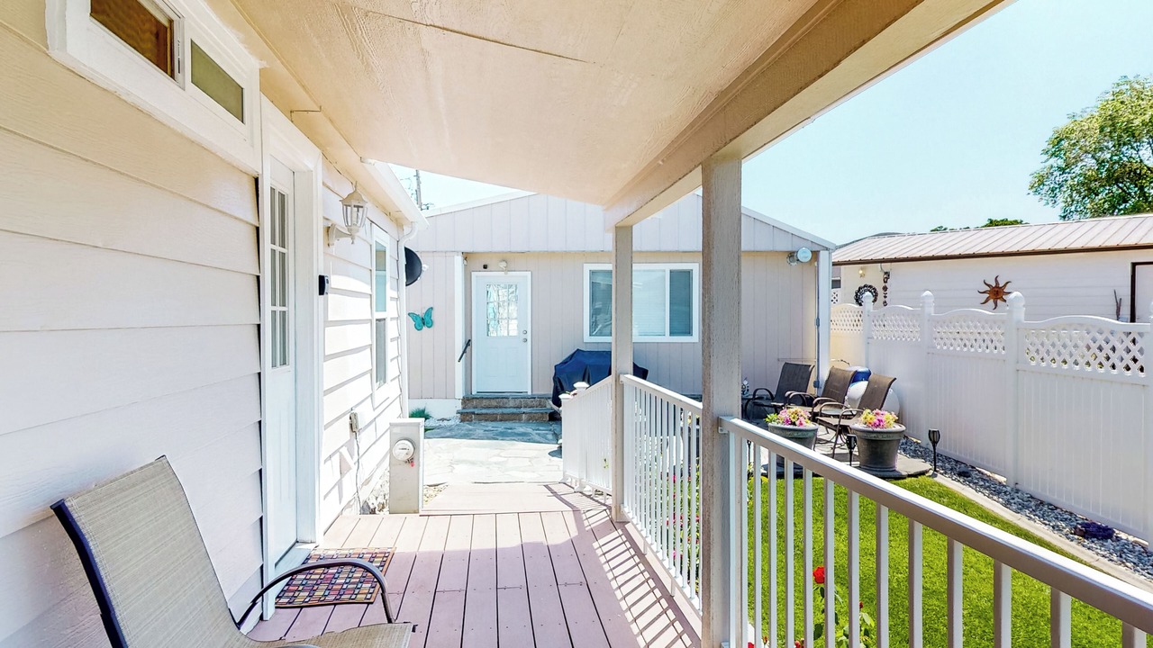 Photo of Patio Balcony in Davenport