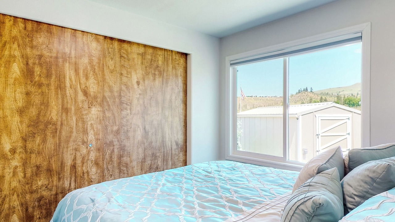 Photo of Bedroom in Davenport