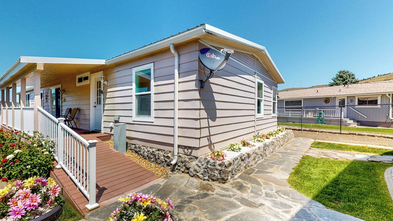 Photo of Outdoor in Davenport