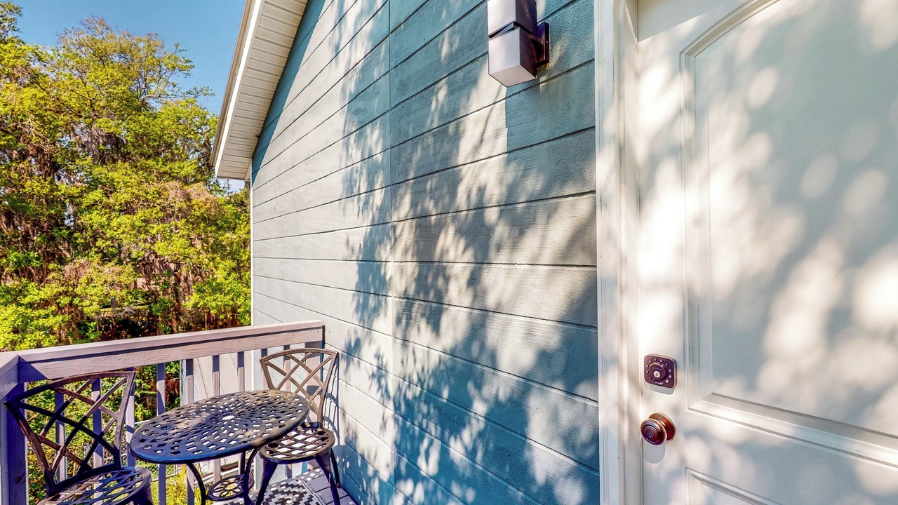 Photo of Outdoor in Goldenrod