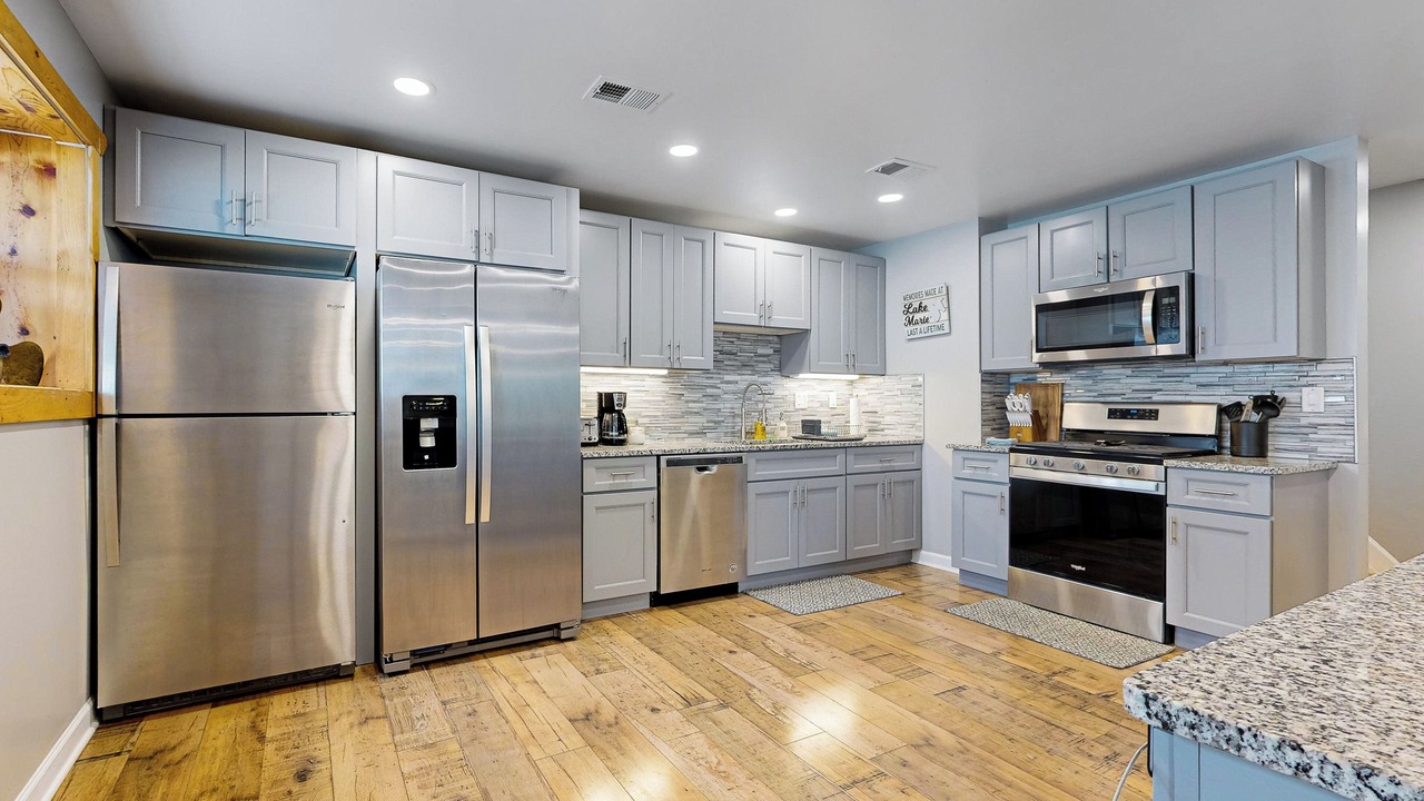 Photo of Kitchen in Channel Lake