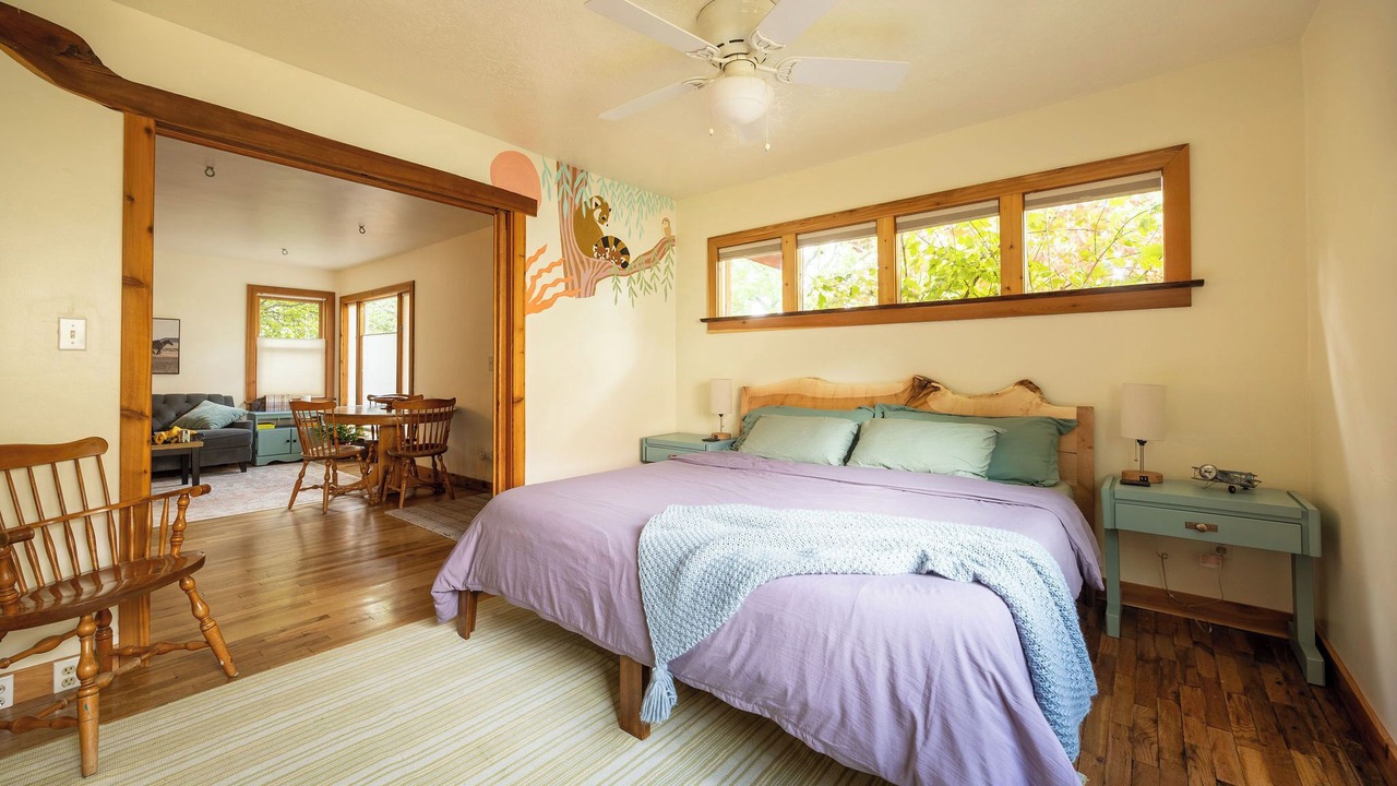 Photo of Bedroom in Pullman