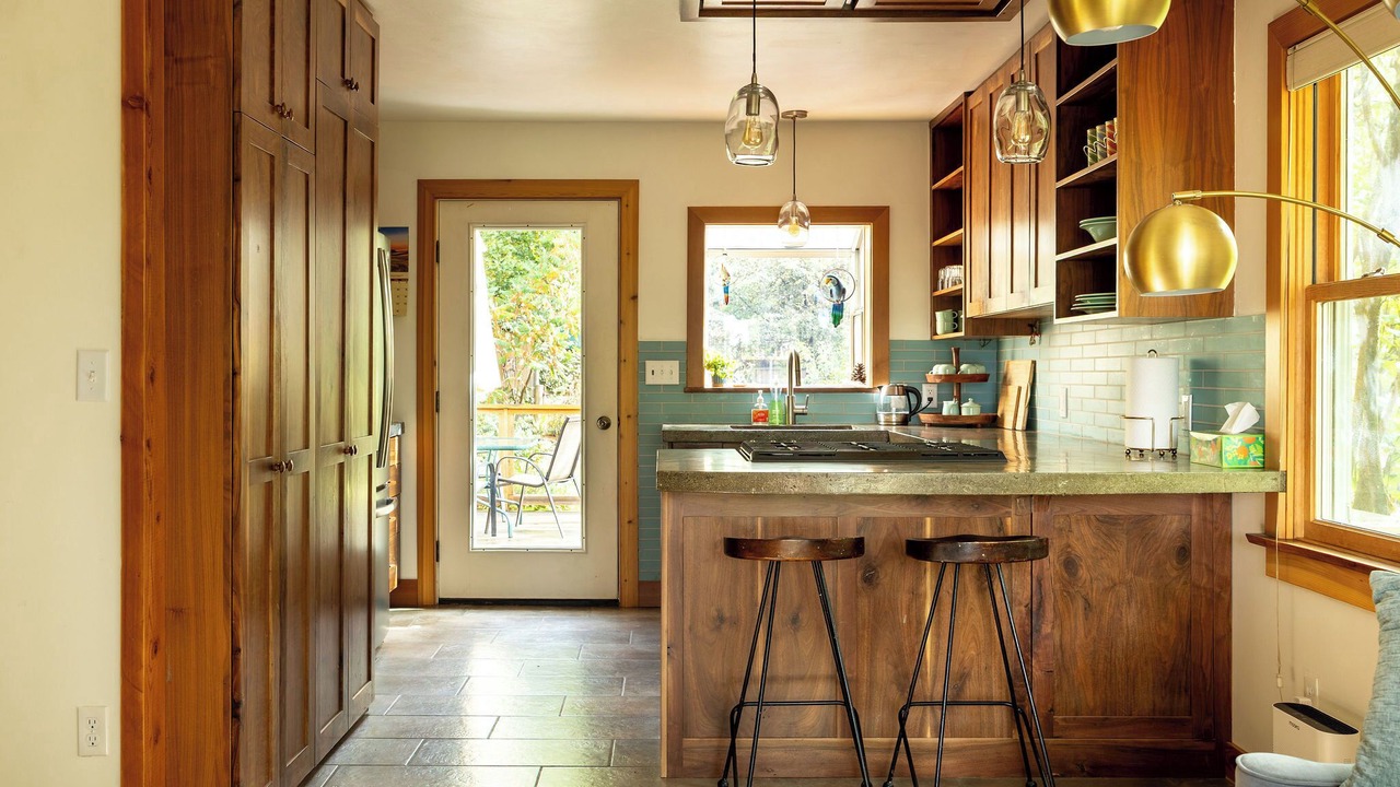 Photo of Others in Pullman