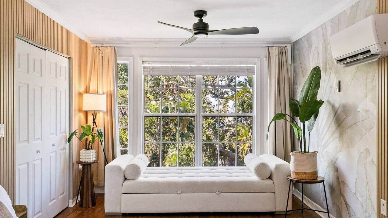 Photo of Bedroom in Bay Isle