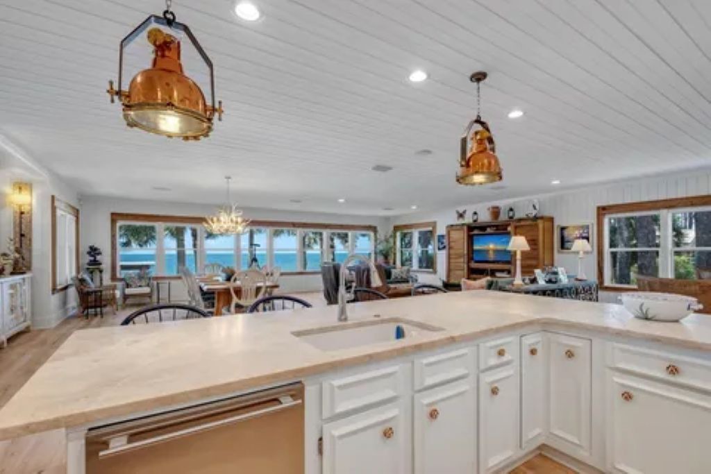 Photo of Kitchen in Alligator Point