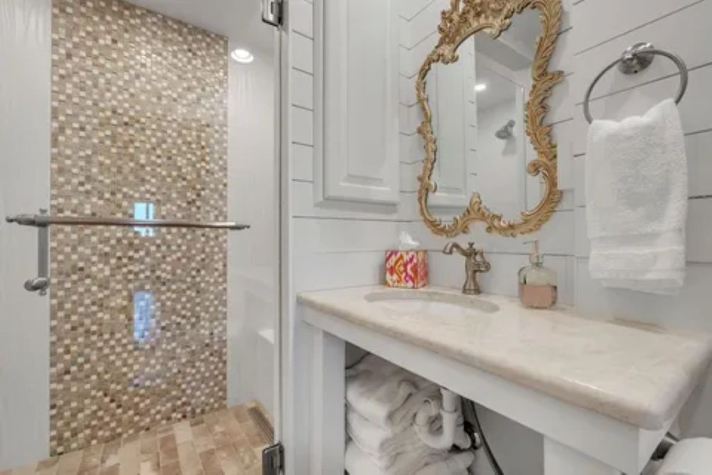 Photo of Bathroom in Alligator Point