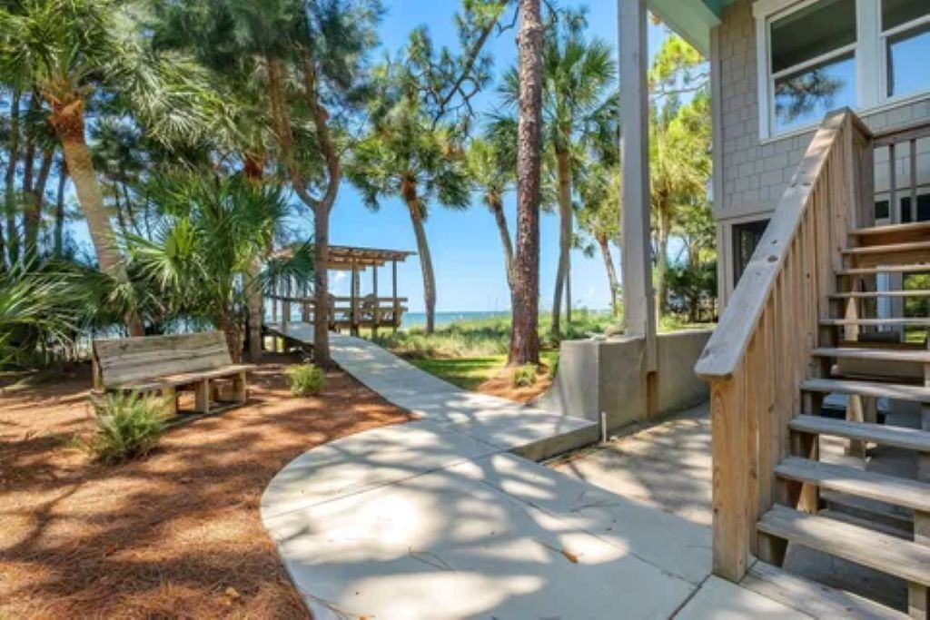 Photo of Outdoor in Alligator Point
