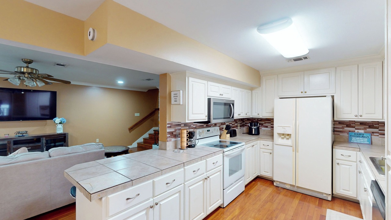 Photo of Kitchen in New Roads