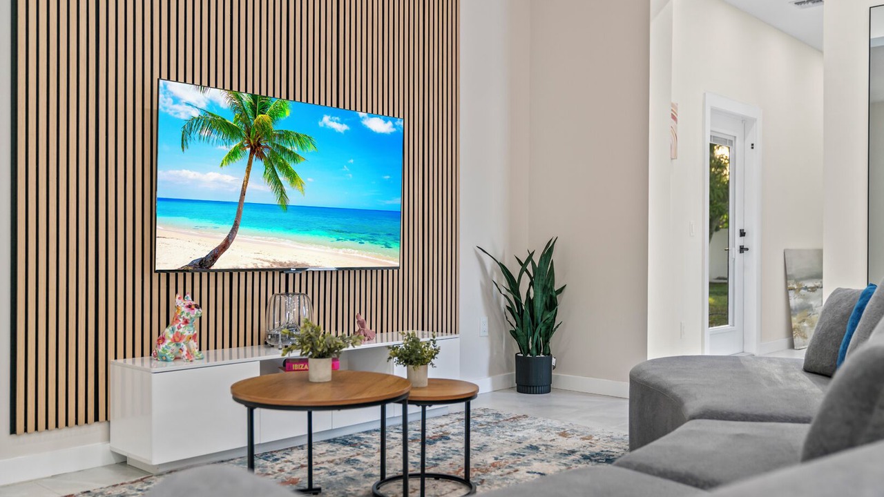 Photo of Livingroom in North Miami