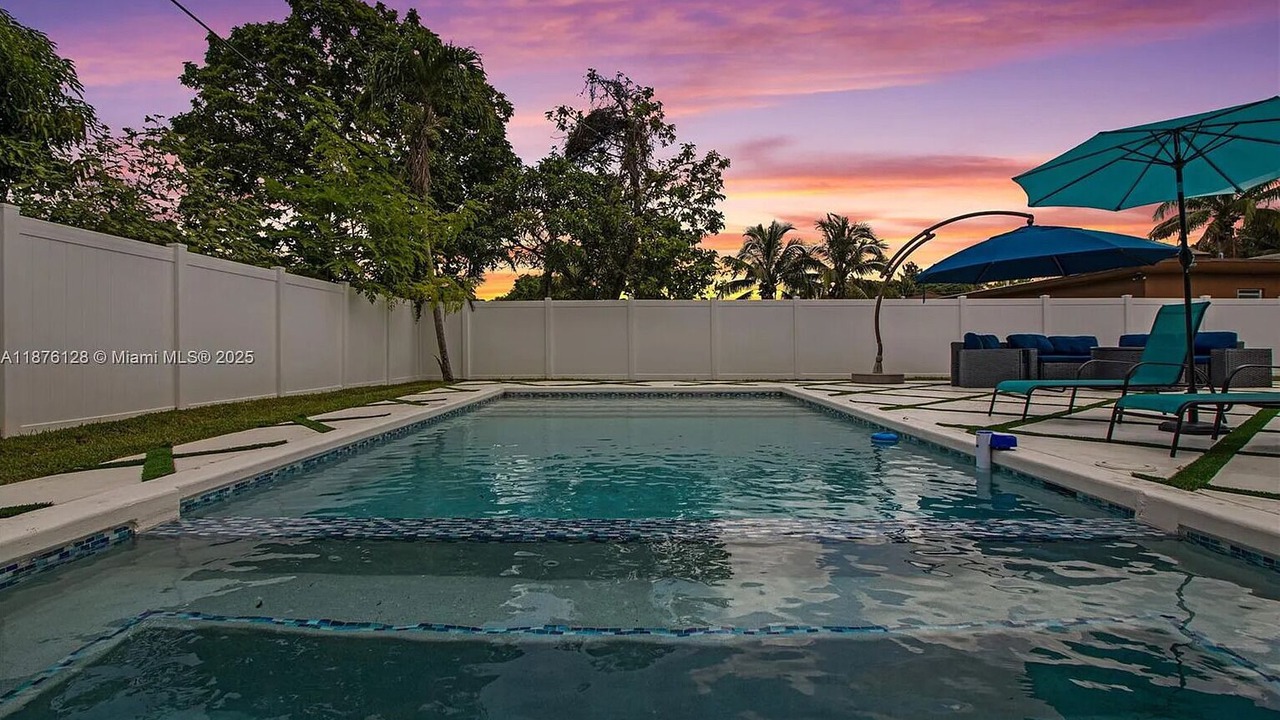 Photo of Outdoor in North Miami