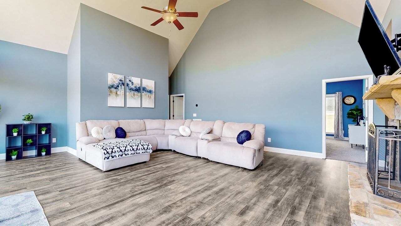 Photo of Livingroom in Dixon Springs