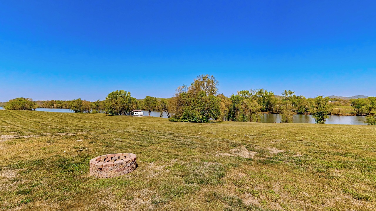 Photo of Others in Dixon Springs