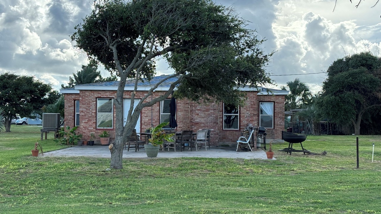 Photo of Outdoor in Austwell