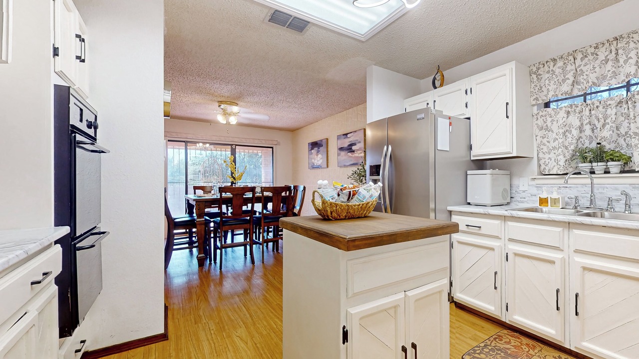 Photo of Kitchen in Bonanza