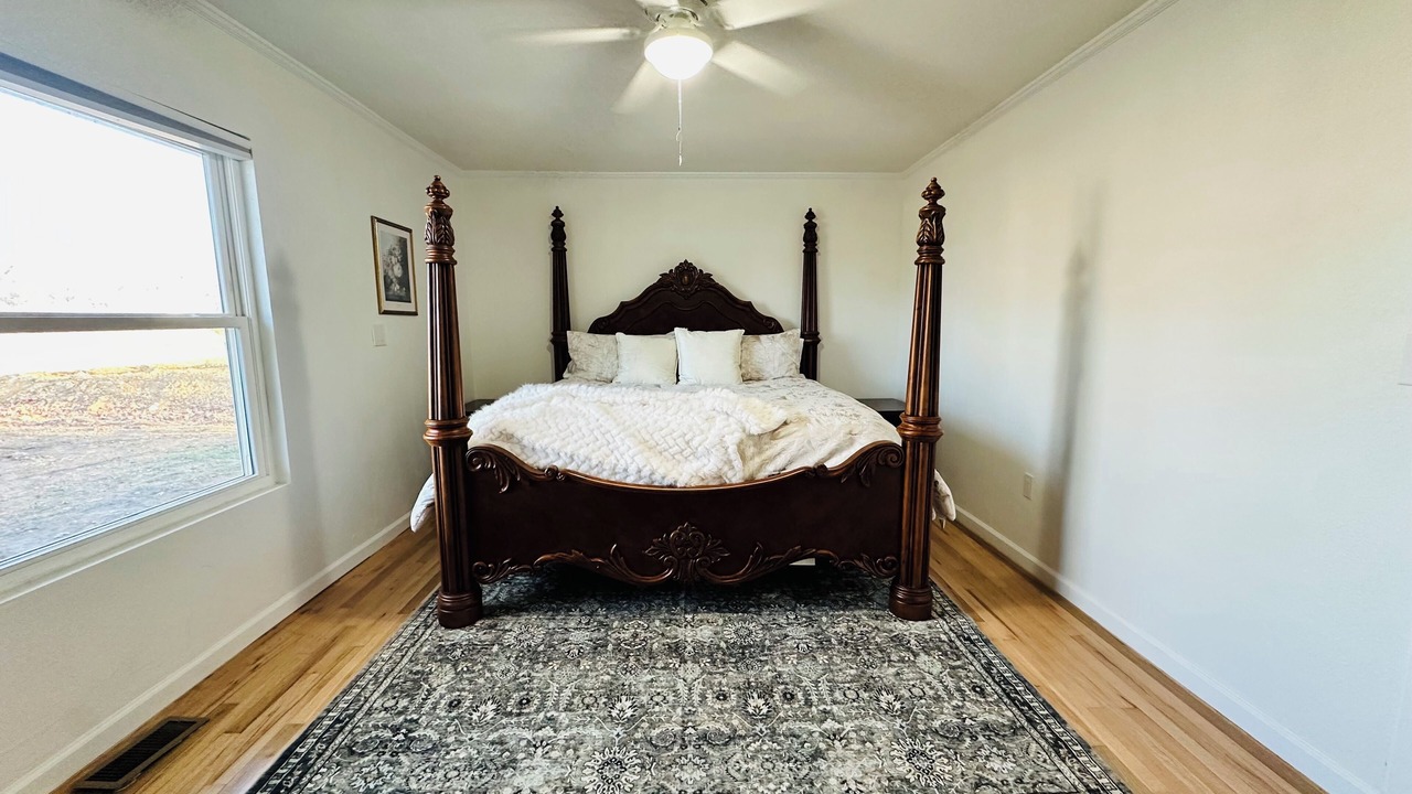 Photo of Bedroom in St. James
