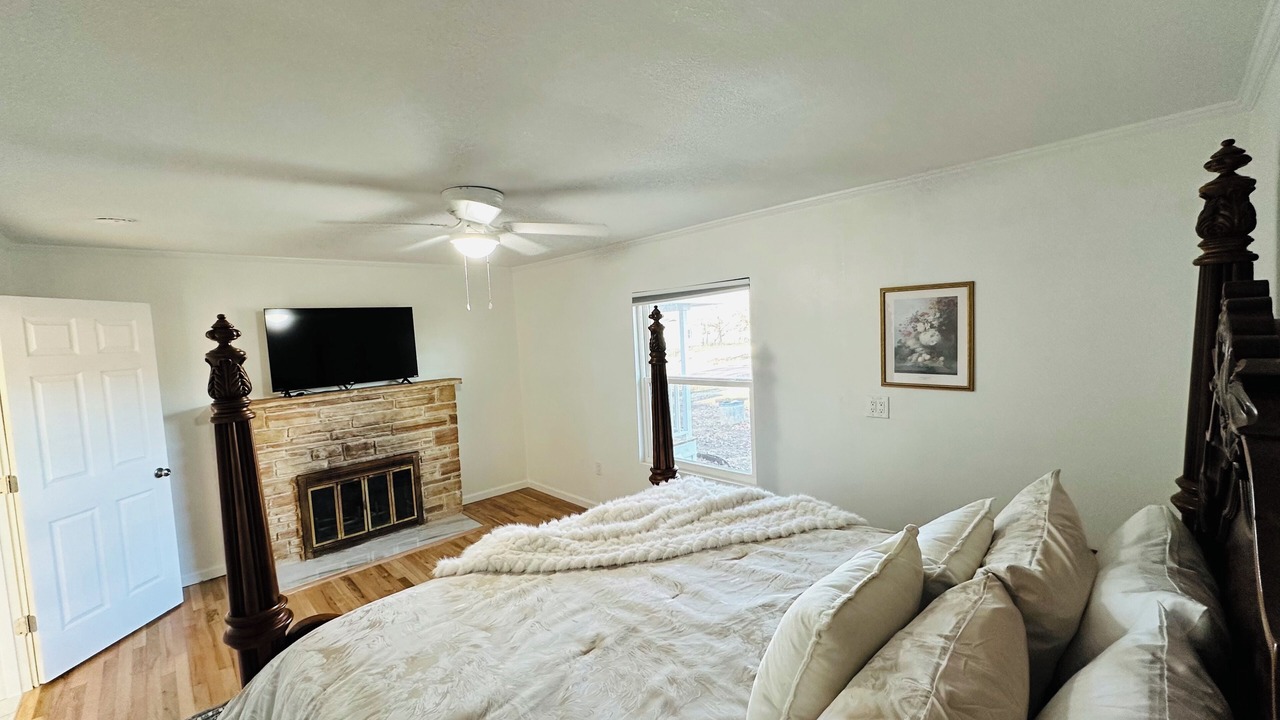 Photo of Bedroom in St. James