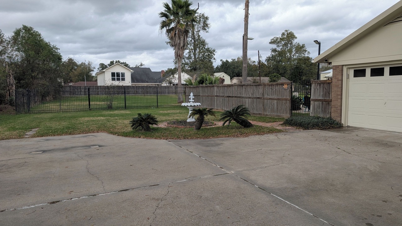 Photo of Outdoor in Orange