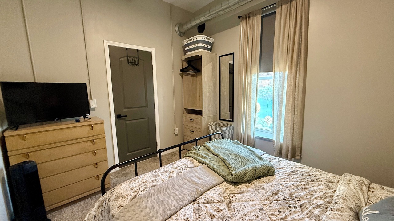 Photo of Bedroom in Osawatomie