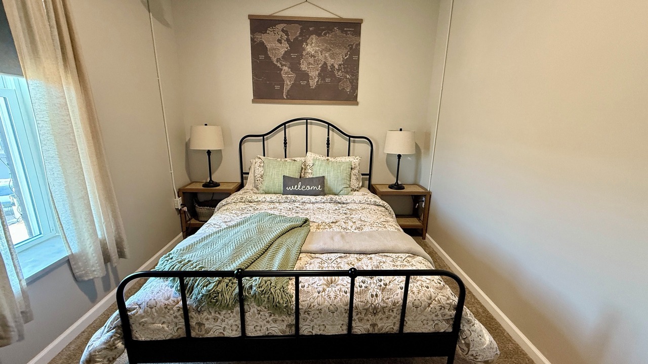 Photo of Bedroom in Osawatomie